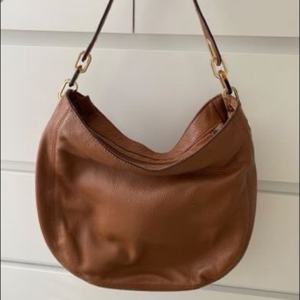 Micheal Kor soft leather purse